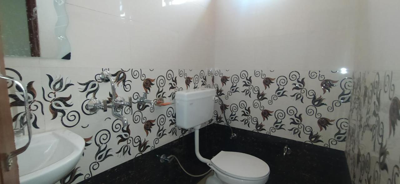 Hotel Comfort Inn Homestay Dehradun Eksteriør billede