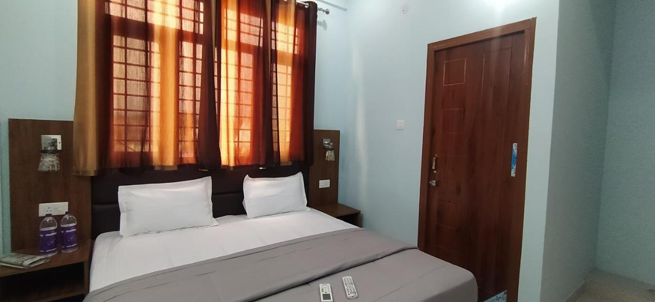 Hotel Comfort Inn Homestay Dehradun Eksteriør billede