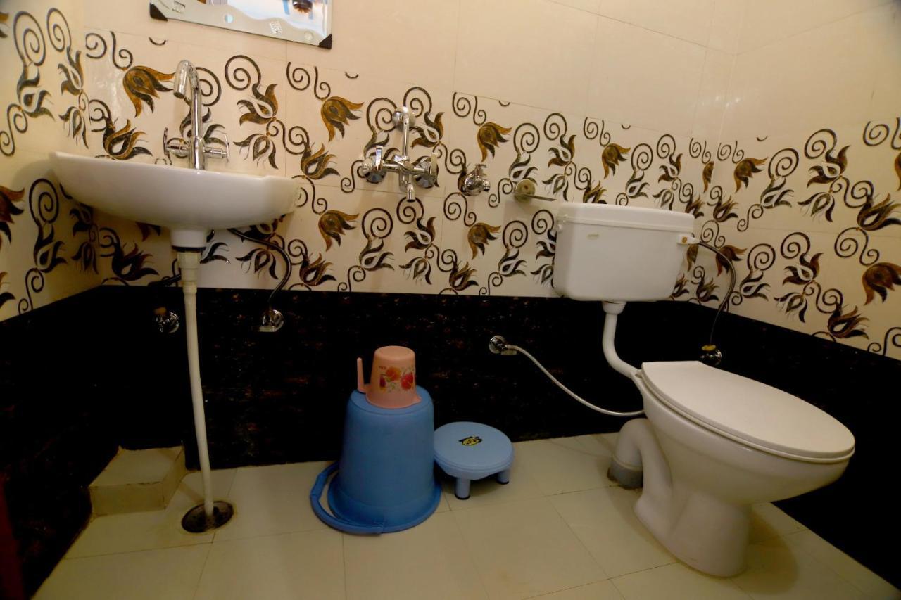 Hotel Comfort Inn Homestay Dehradun Eksteriør billede