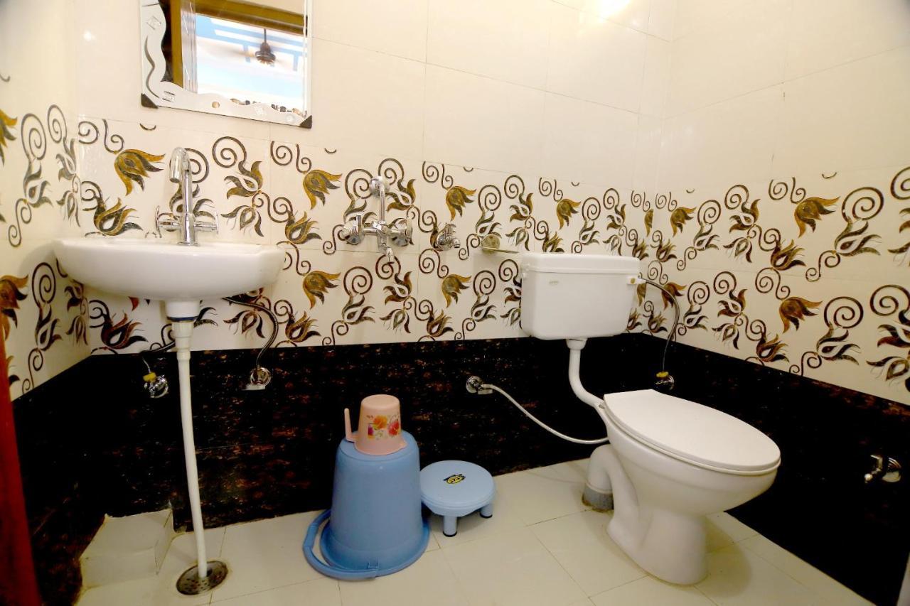 Hotel Comfort Inn Homestay Dehradun Eksteriør billede